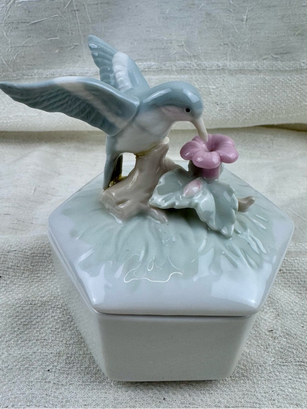 Vintage Porcelain Trinket Box with Hummingbird by George Good City of Industry.
